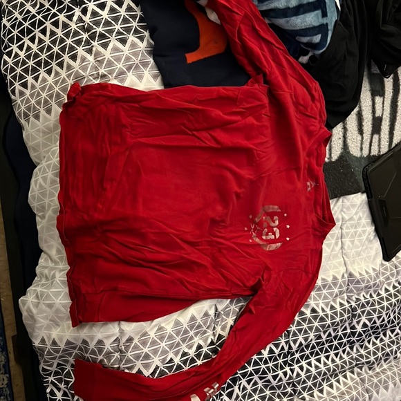 Long sleeve tee - Picture 1 of 2